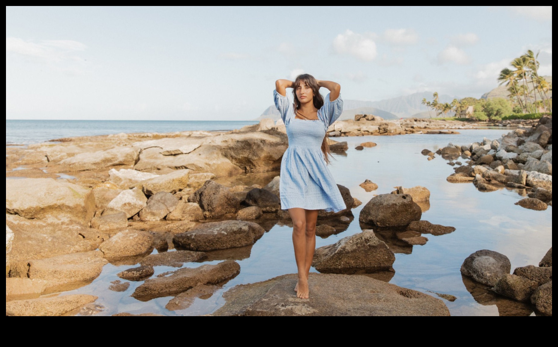 سحر الساحل: ملابس صيفية ساحرة على شاطئ البحر للمناسبات الخاصة