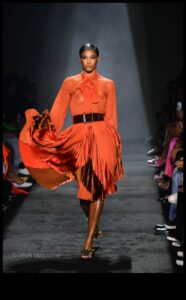 الأناقة الحضرية: الملابس الحديثة تعيد تعريف نمط المدينة