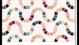 الصفاء المضاء بنور الشمس: ملابس صيفية مشعة لأيام الاسترخاء