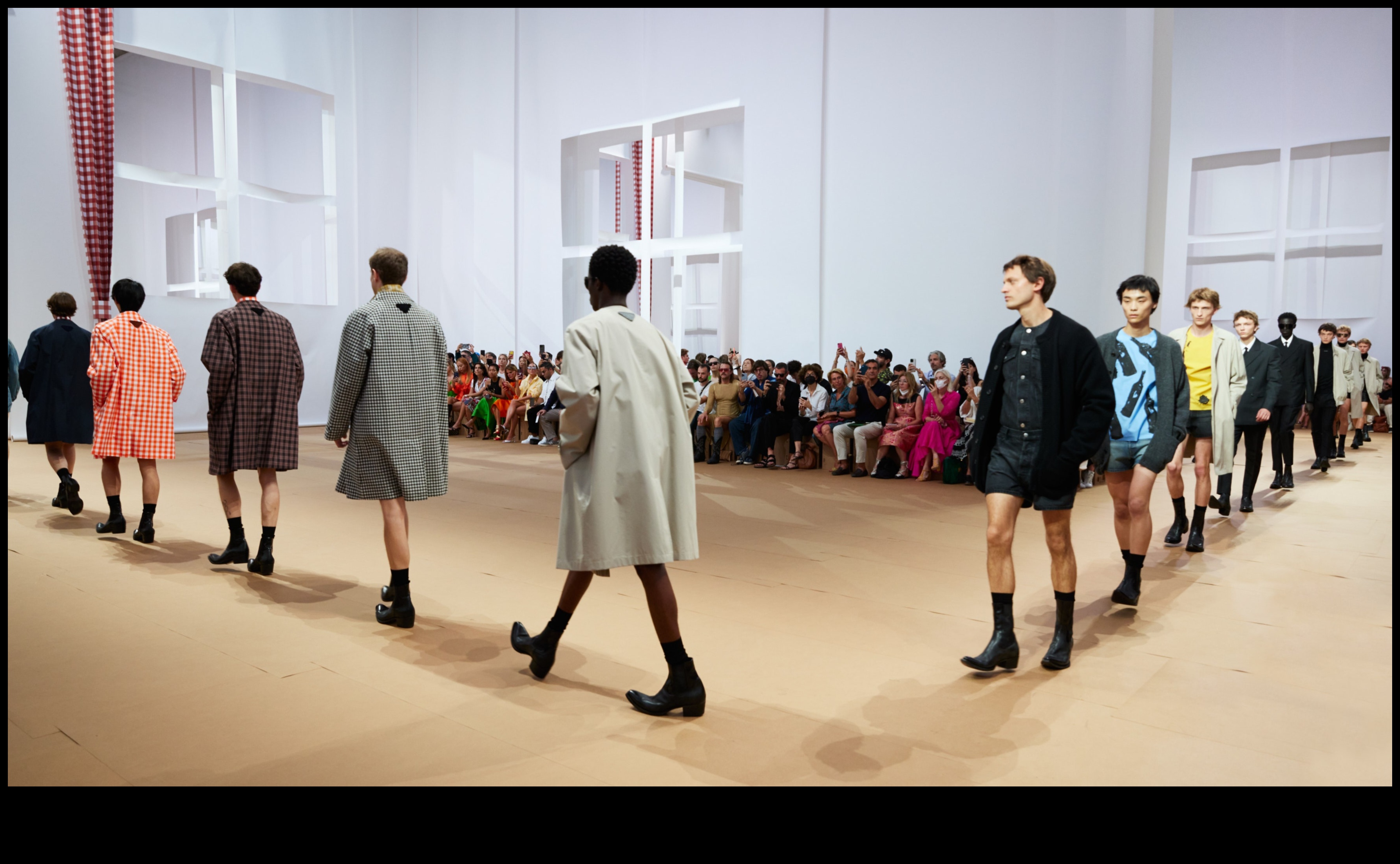 كشف النقاب عن الموضة: تقشير طبقات الأسلوب